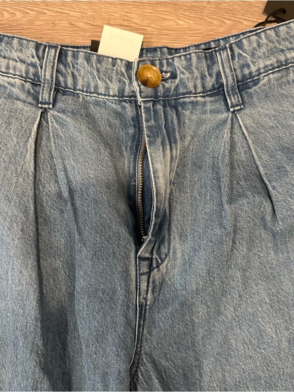 Blank NYC Light Blue Denim Jeans - Picture 3 of 8